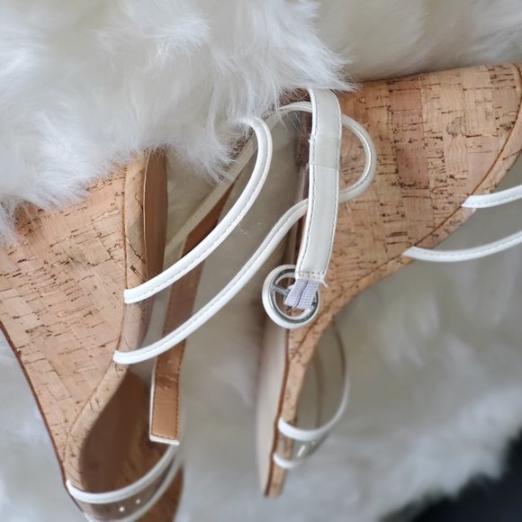 Clear White Plastic Wedge heels - Picture 6 of 9